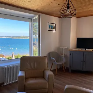 Appartement Roscanvel: Duplex Dans Maison Vue Mer, Roscanvel